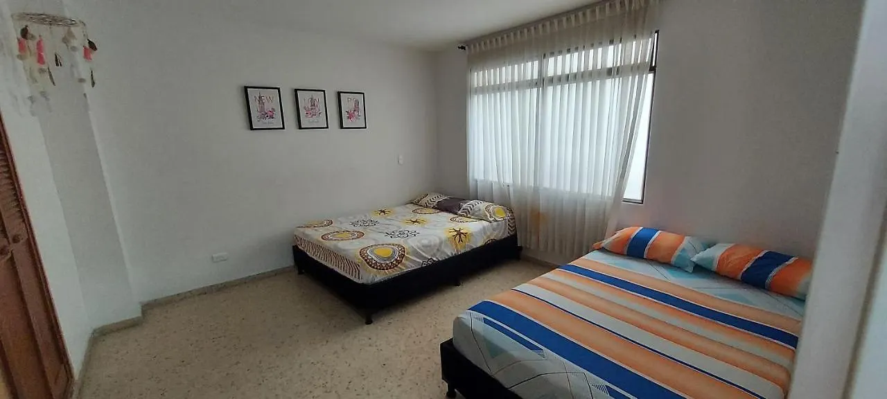 Amplio Apartamento En Los Colores Medellín