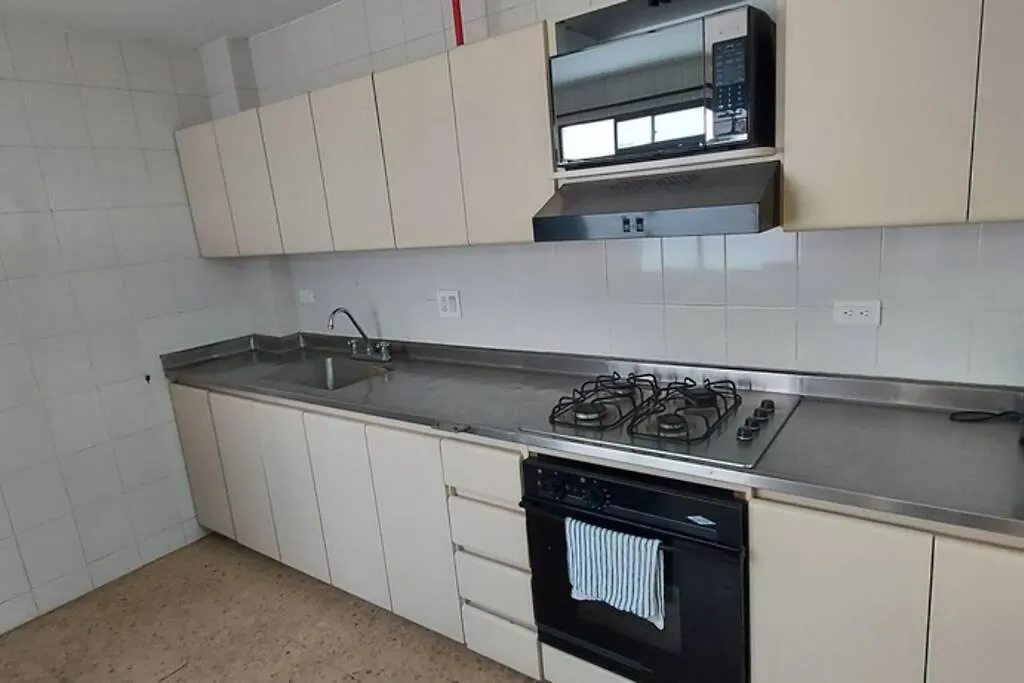 Amplio Apartamento En Los Colores Medellín Appartamento