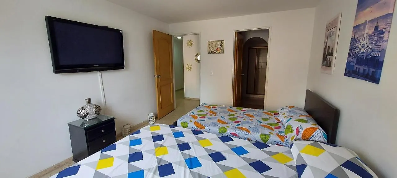 Amplio Apartamento En Los Colores Medellín 0*,  Colombia